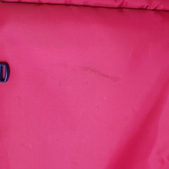 Lug 'swing' crossbody bag, hot pink, 3 sectioned pockets. - Picture 5 of 11